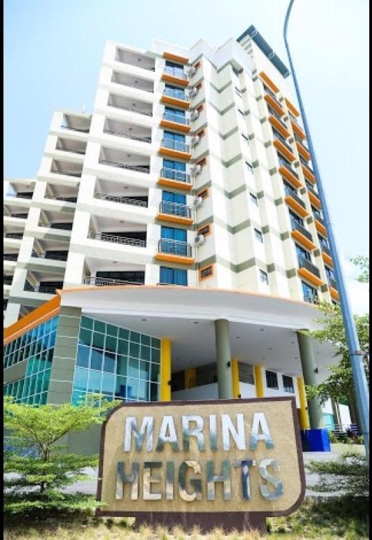 Marina Heights Seaview Resort 2 Лумут Екстер'єр фото